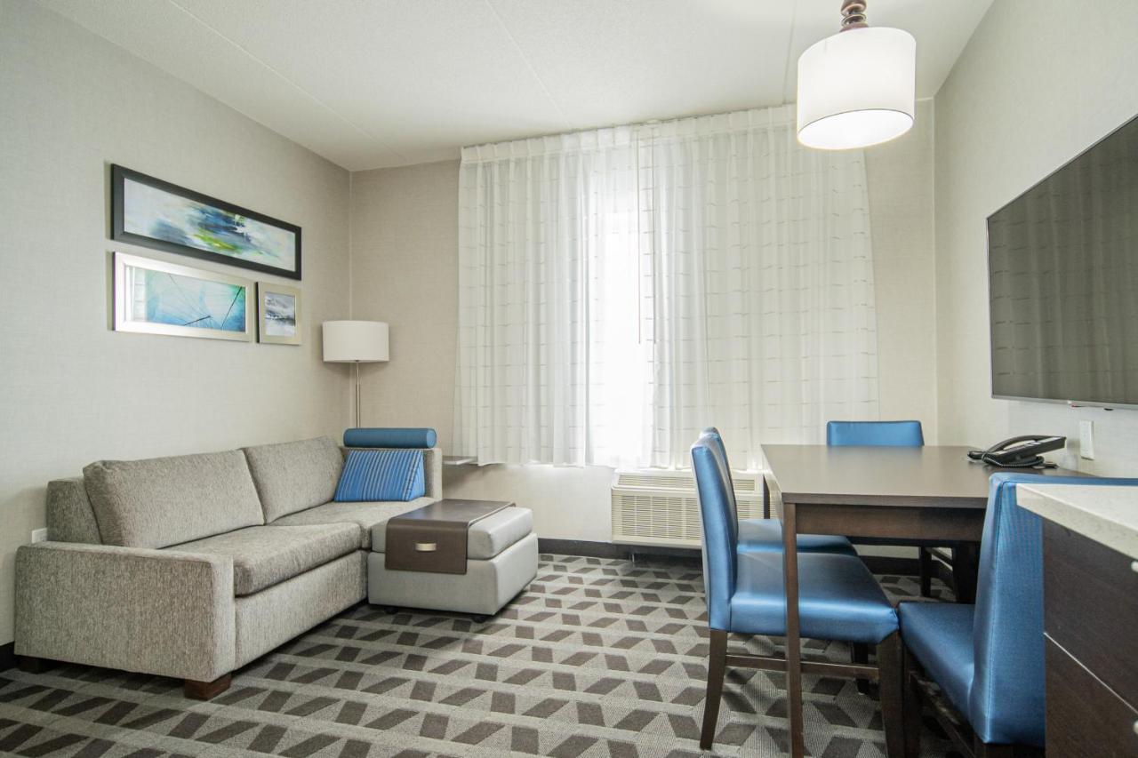 Towneplace Suites By Marriott Brantford And Conference Centre Ngoại thất bức ảnh