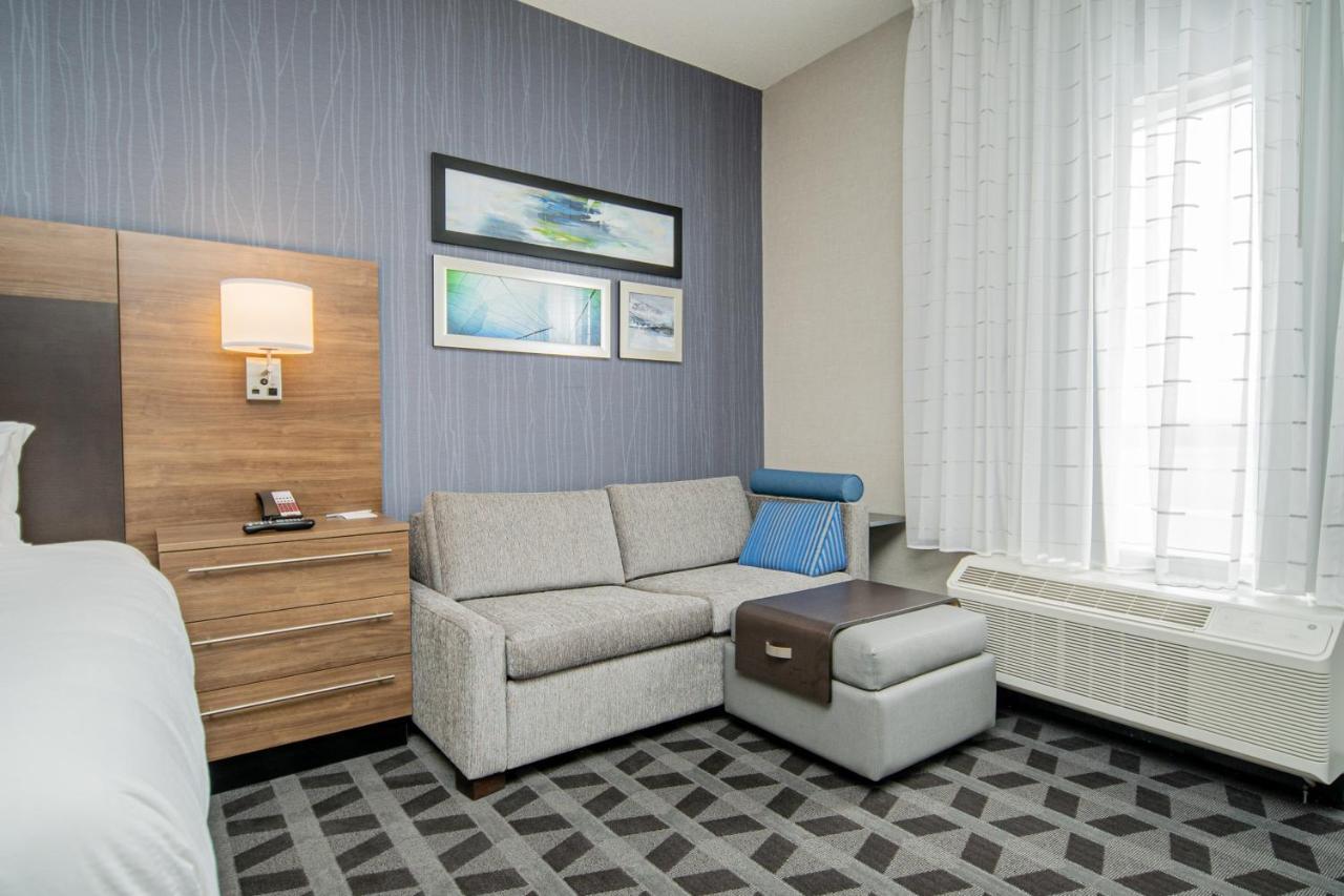 Towneplace Suites By Marriott Brantford And Conference Centre Ngoại thất bức ảnh