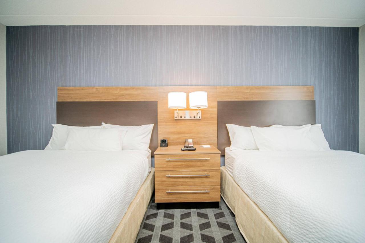 Towneplace Suites By Marriott Brantford And Conference Centre Ngoại thất bức ảnh