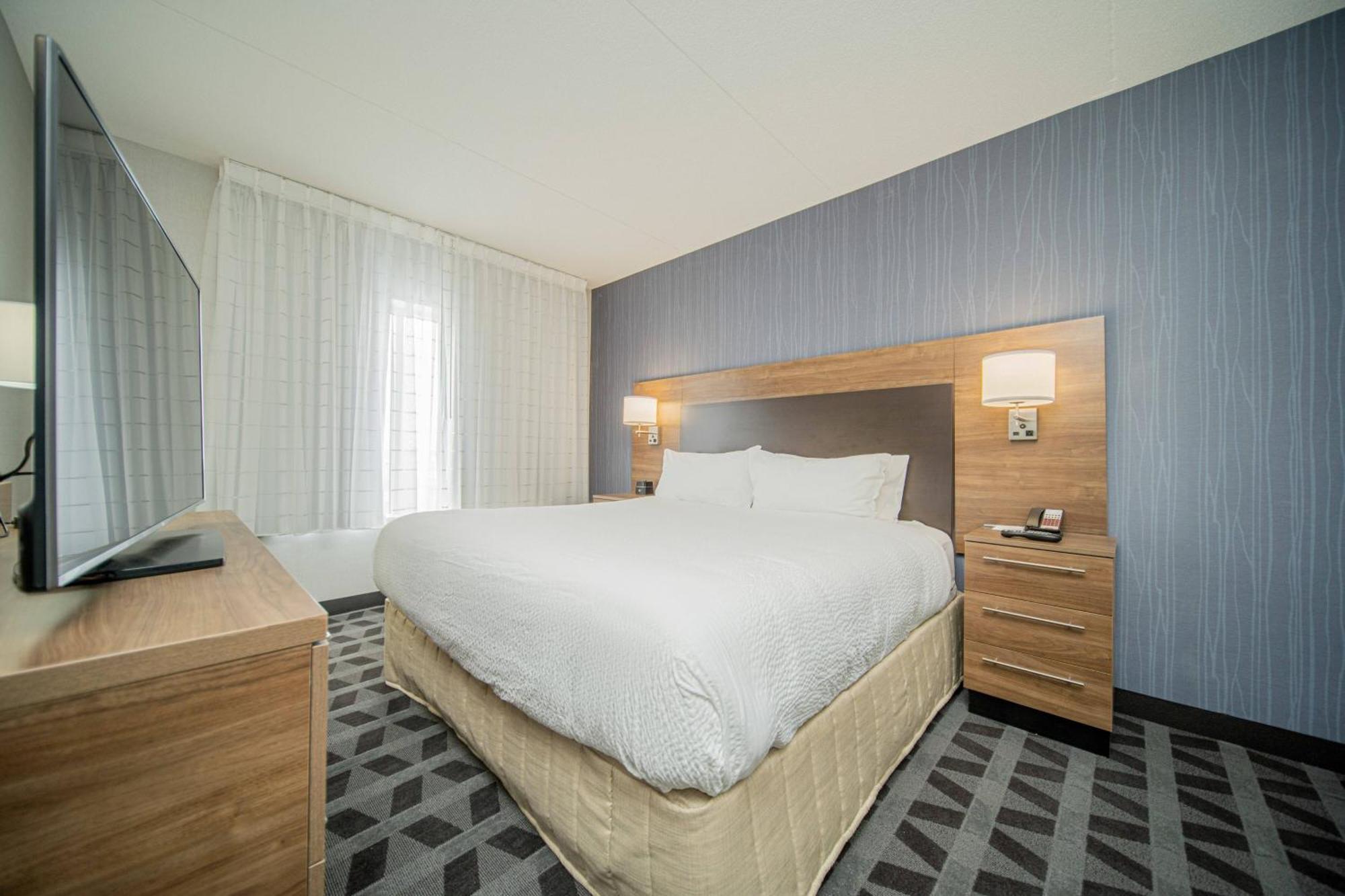 Towneplace Suites By Marriott Brantford And Conference Centre Ngoại thất bức ảnh