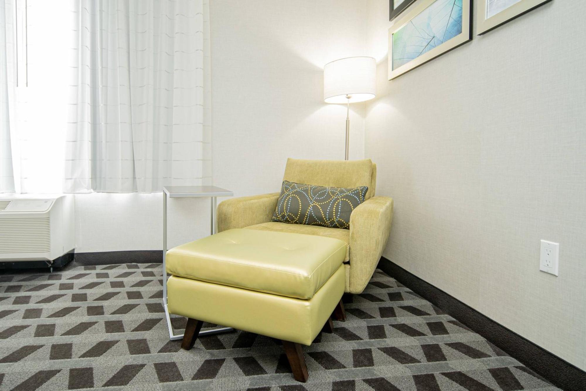 Towneplace Suites By Marriott Brantford And Conference Centre Ngoại thất bức ảnh