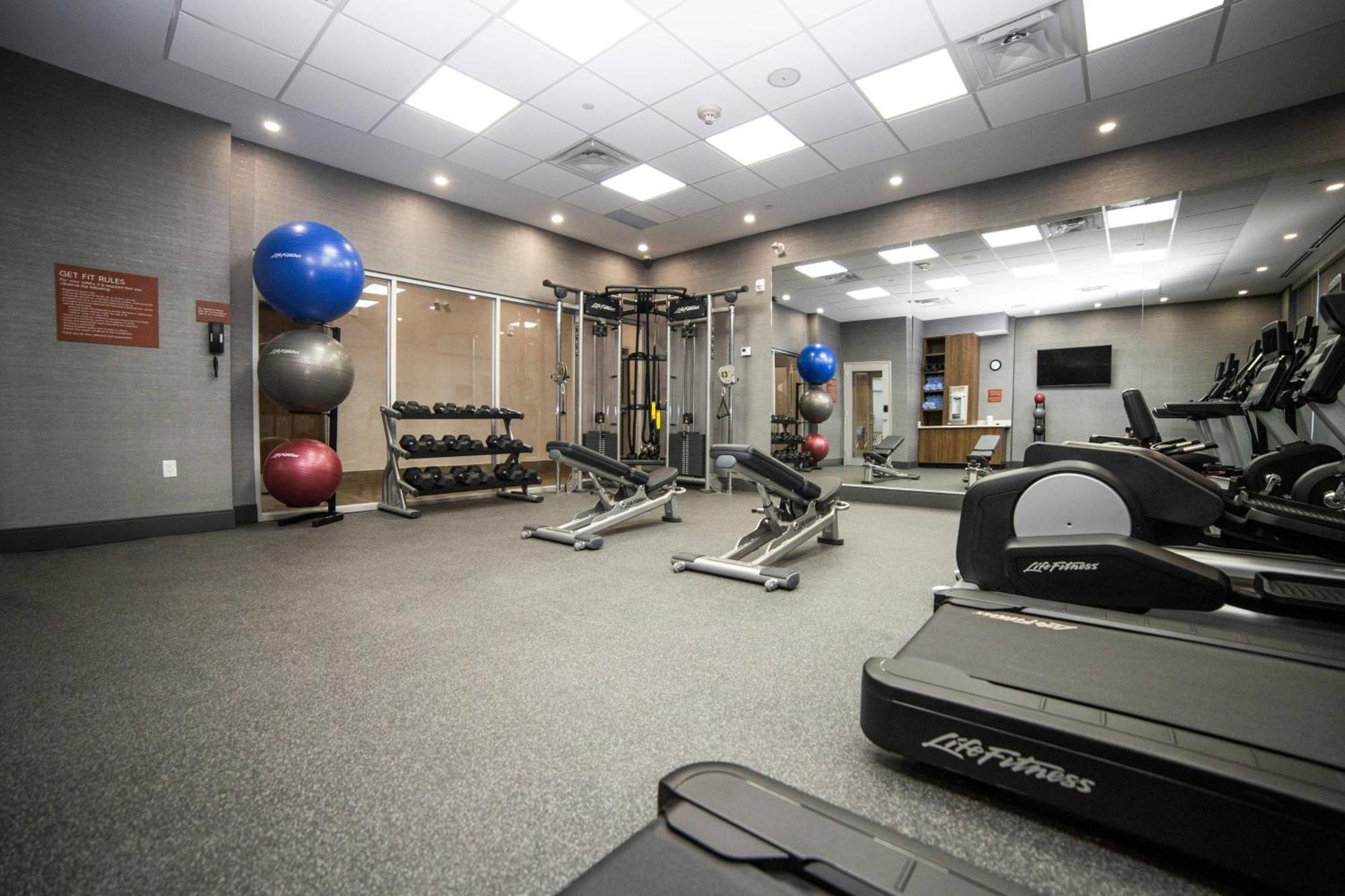 Towneplace Suites By Marriott Brantford And Conference Centre Ngoại thất bức ảnh