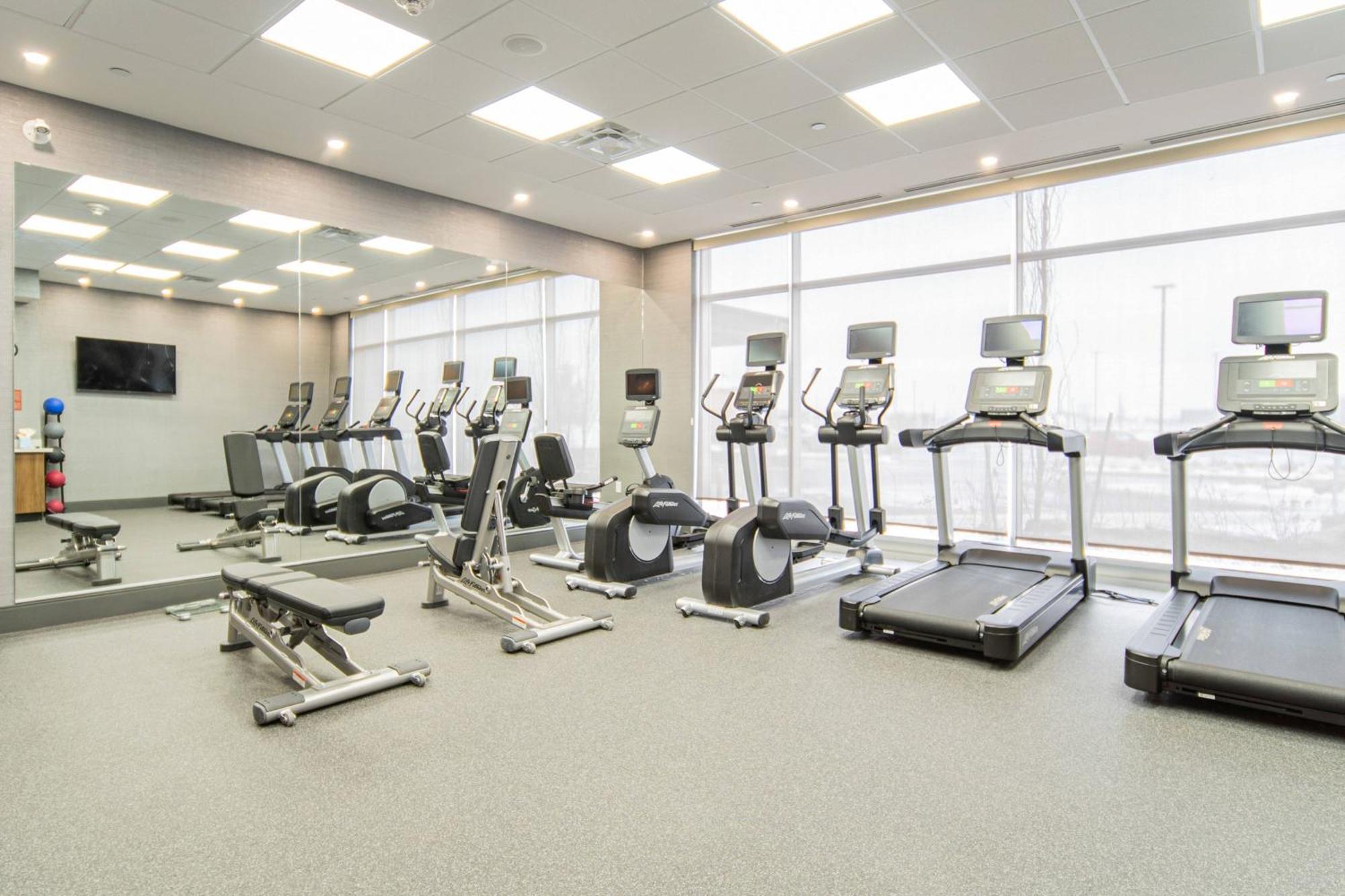 Towneplace Suites By Marriott Brantford And Conference Centre Ngoại thất bức ảnh